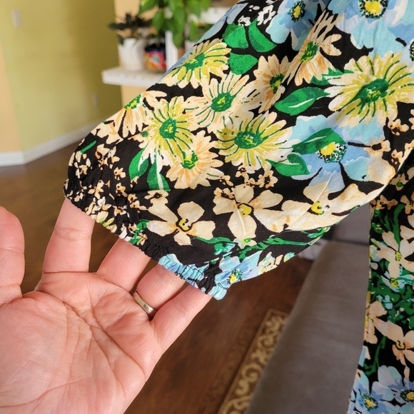 Sahara Floral Blouse - Picture 3 of 6